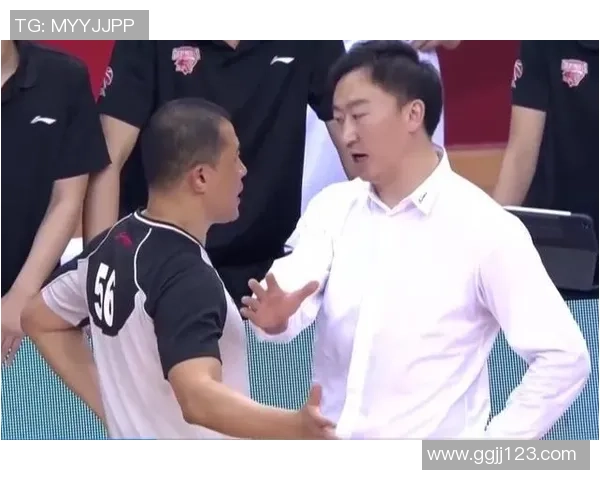 广州篮球队心理素质引发热议球迷与专家观点交锋分析